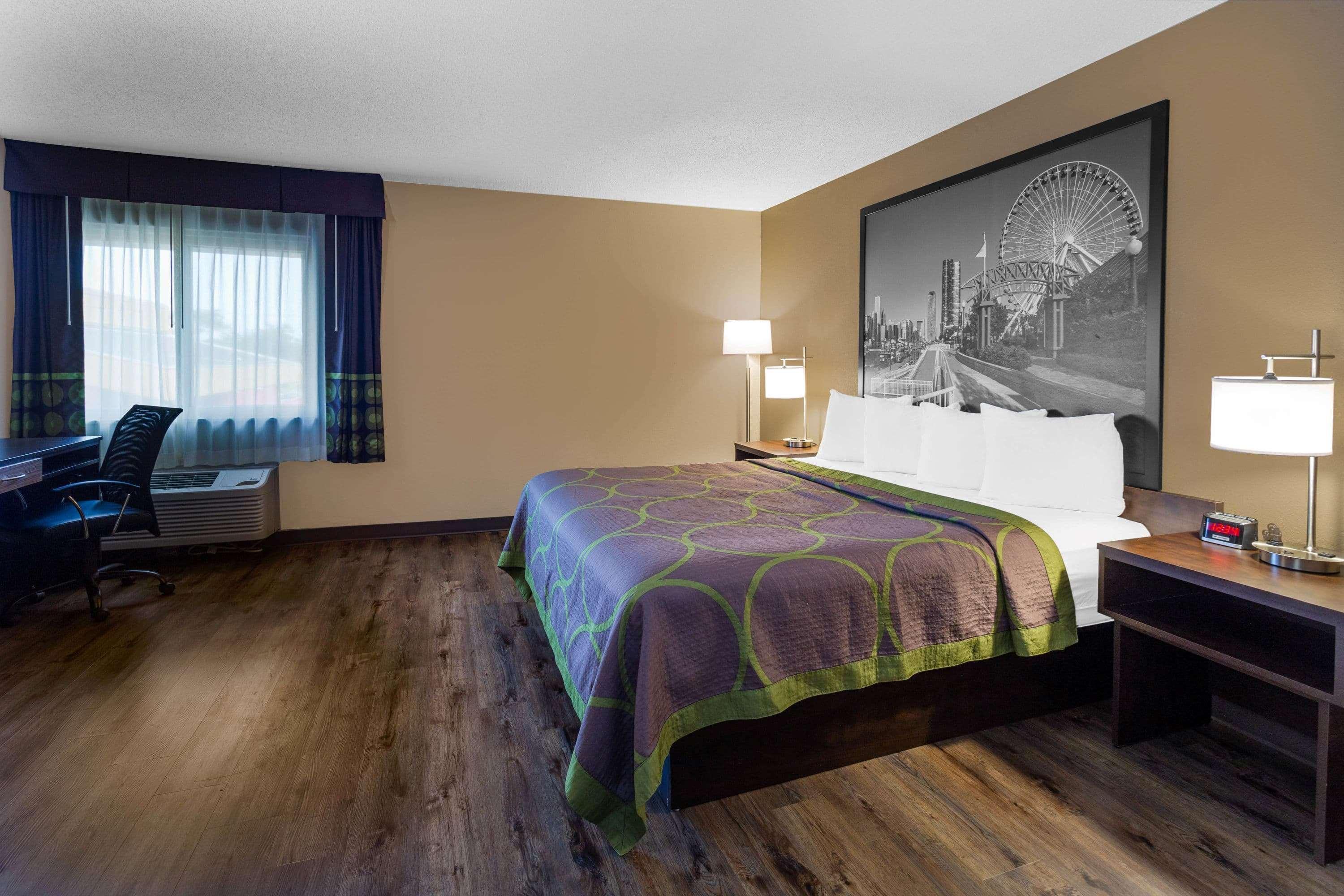 Super 8 By Wyndham South Holland Hotel Exterior photo